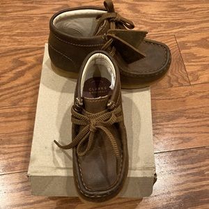 Clarks unisex-child boots